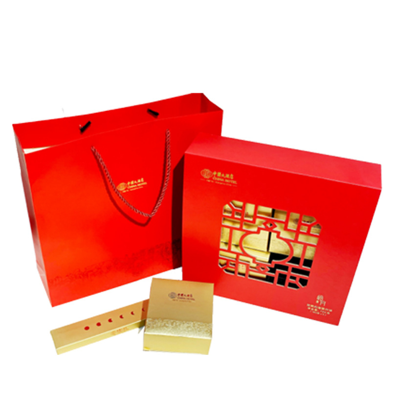 中國(guo)風镂(lou)空中(zhong)秋月(yue)餅包(bao)裝盒(he)高檔(dang)輕奢(she)天地(di)蓋盒(he)子蛋(dan)黃酥(su)糕點(dian)手提(ti)禮盒(he)